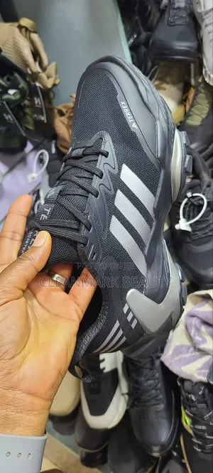 Adidas Sneakers - Size 41, 43, 44
