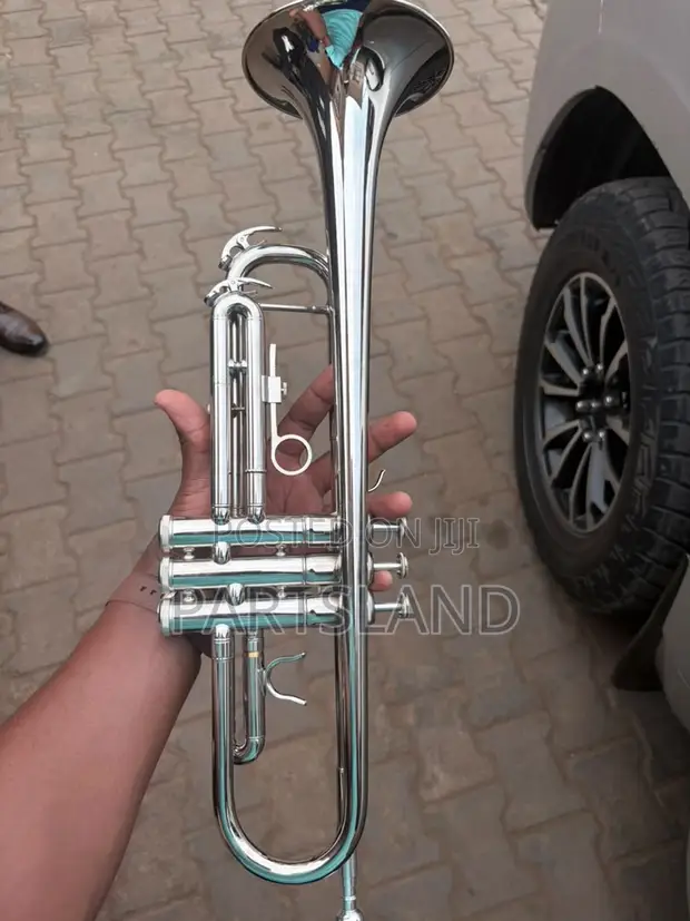 Serenade Bb Silver Trumpet - 1