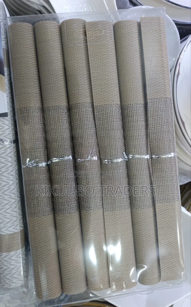 ACE Dining Table Placemat Set - 1