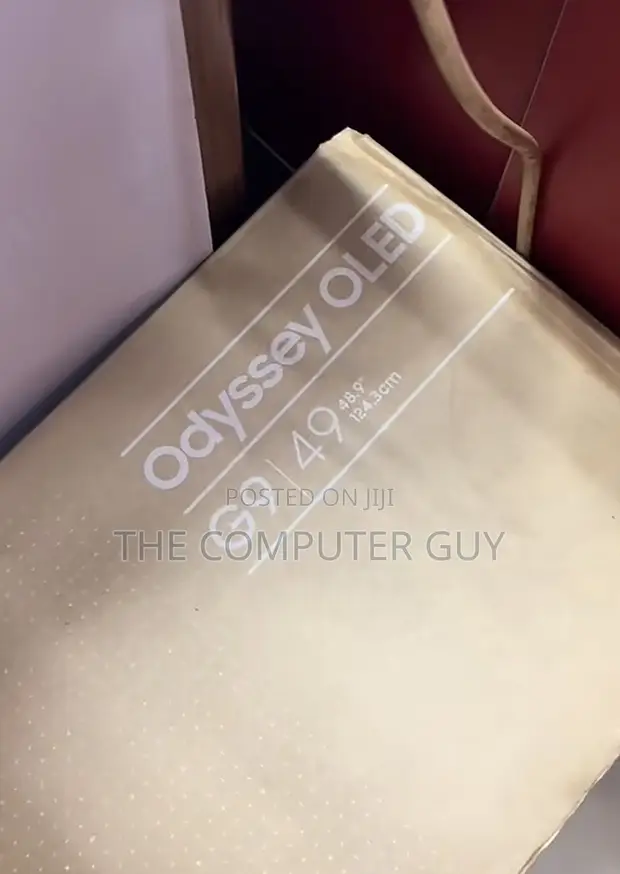 Samsung Odyssey G9 49-inch Monitor - 1