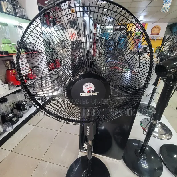 Geepas 16-Inch Standing Fan - 1