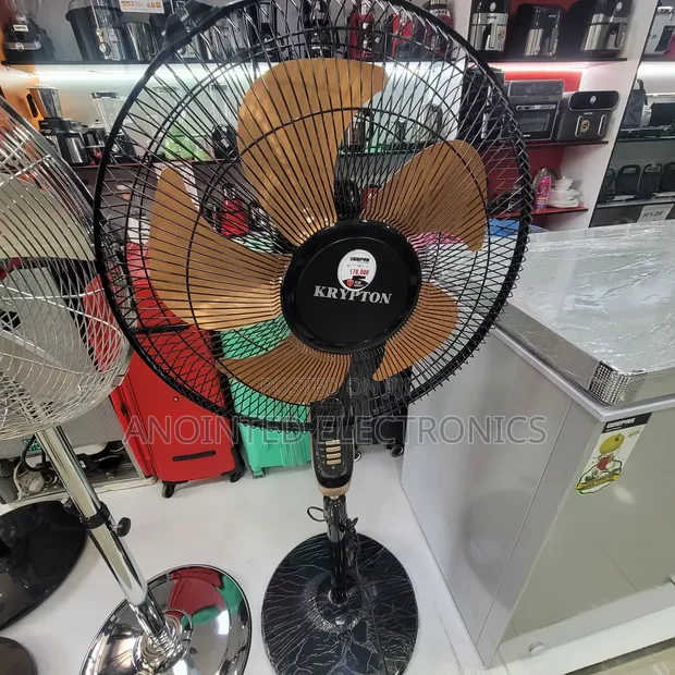 Krypton 16-Inch Standing Fan - 1