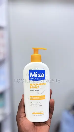 Mixa Niacinamide Bright Body Lotion 4% Shea Butter, Vitamin C