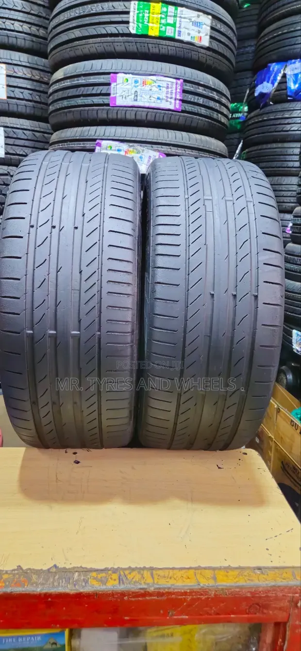 275/35 R20 Continental Tires - 1