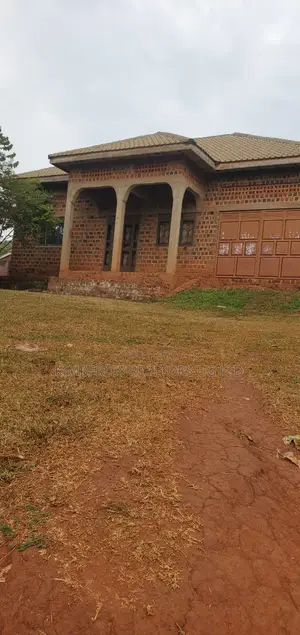 4 Bedroom House for Sale in Kawanda Town