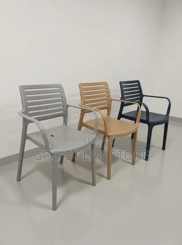 Executive Plastic Chairs - Brand New - 1