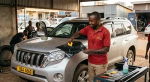 Land Cruiser Glass Tinting Services