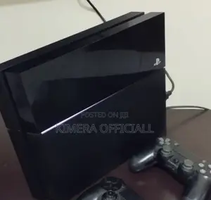 PS4 Standard Console with 12 Games and 2 Controllers