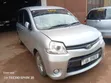 Toyota Sienta 2011 Silver - 4