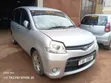 Toyota Sienta 2011 Silver - 5
