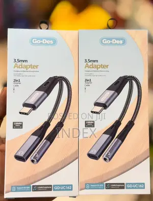 Go Des 2-in-1 USB-C to 3.5mm Audio Adapter with Type-C Charging