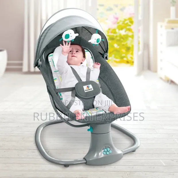 Mastela 3-in-1 Deluxe Multi-Functional Bassinet - 1