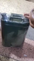 10 Litre Metallic Fuel Jerrycan - 2