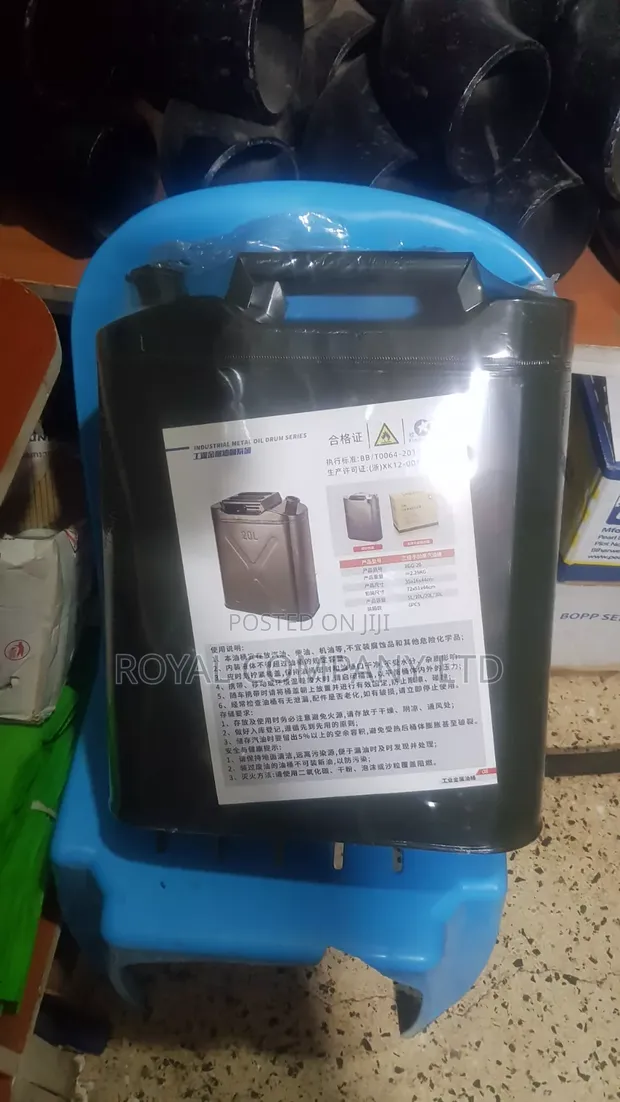 20L Metallic Fuel Jerrycan - 1