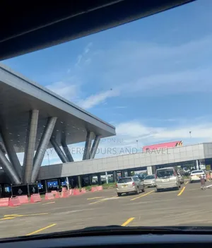 Airport Pick Up & Drop Off - Sky Riders UG