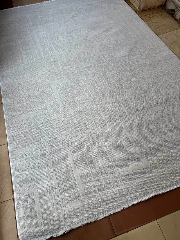 Plain Cream Centre Carpets - 1
