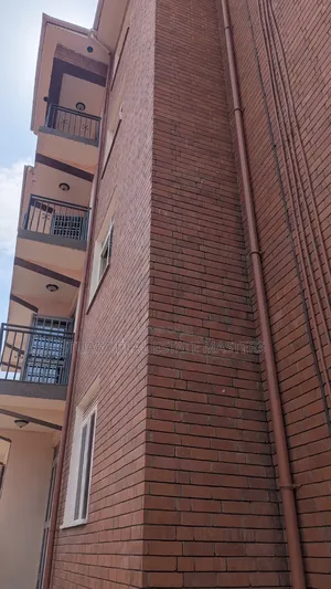 2-Bedroom Apartment for Rent in Stuart Estate, Kira