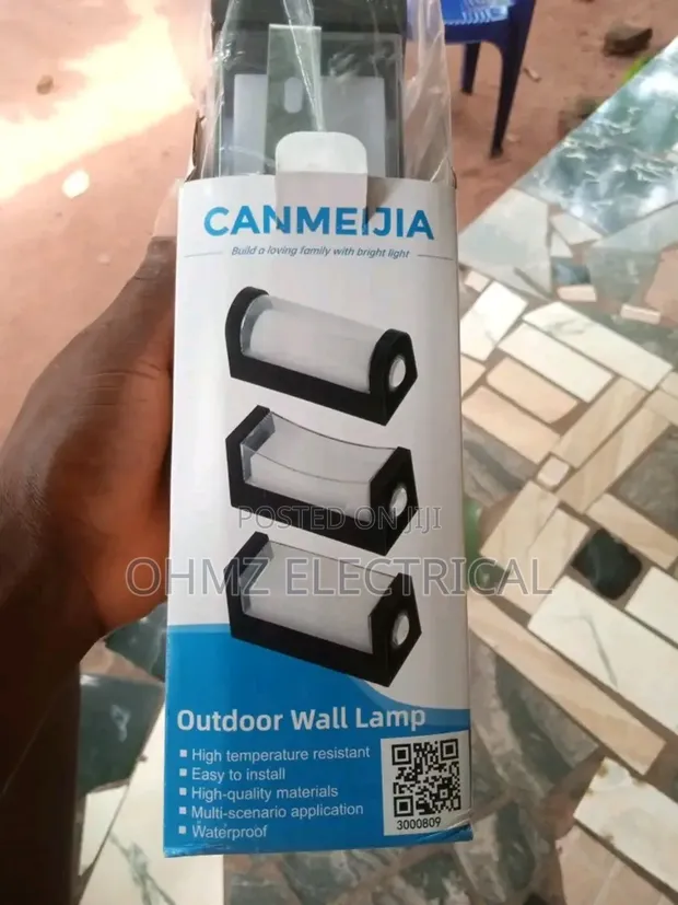 Watts Commercial Lighting - Brand New - 1
