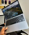 Apple MacBook Pro 2018 13" 8GB RAM 256GB SSD - 4