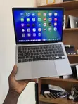 Apple MacBook Pro 2020 13" 8GB RAM 256GB SSD - 1