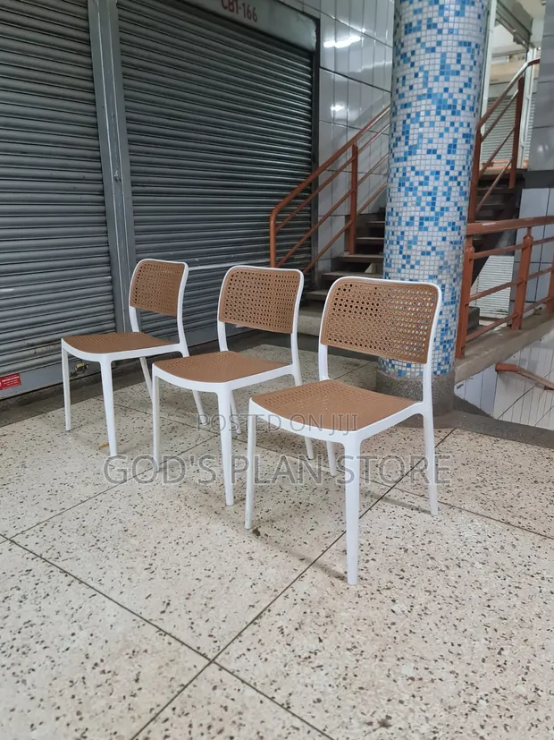 Eco-Friendly Outdoor Mesh Back Plastic Chairs - 1