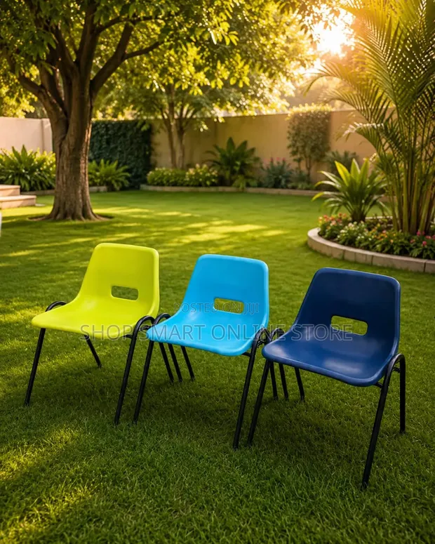 Cocktailive Plastic Chairs - Brand New - 1