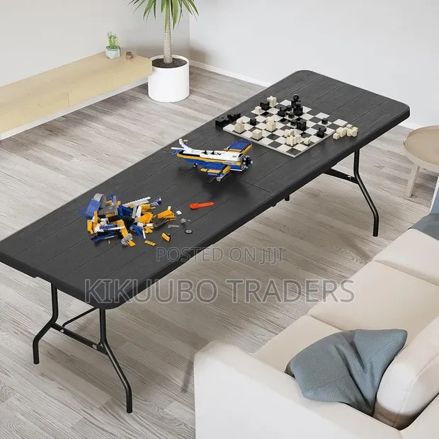Plastic Folding Table - Portable Long Table - 1