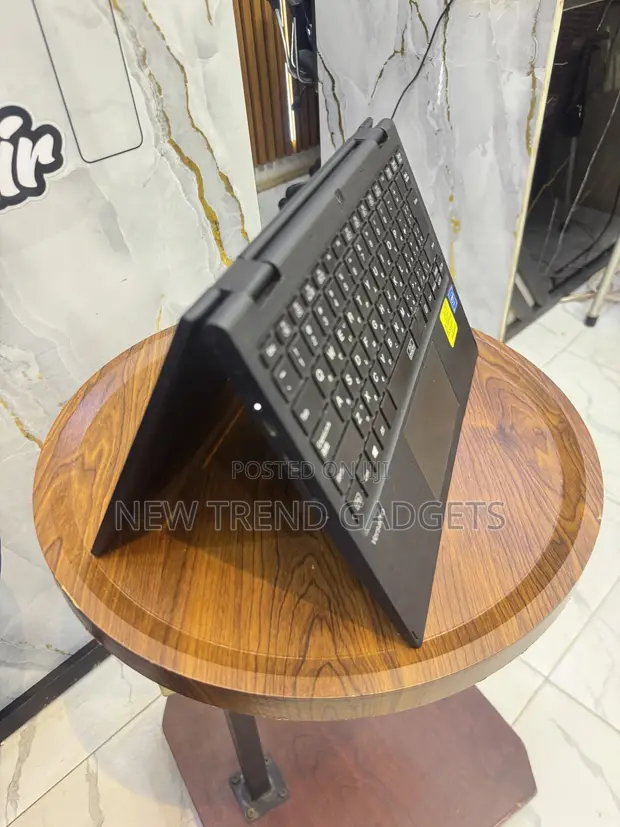 NEC Laptop 8GB RAM, 128GB SSD, Touchscreen - 1