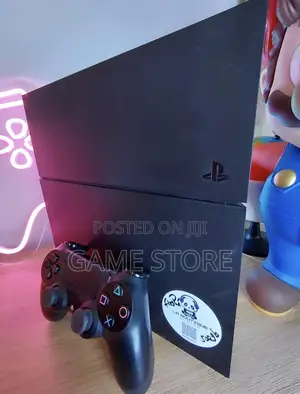 PS4 Standard Console with 12 Games and 2 Controllers