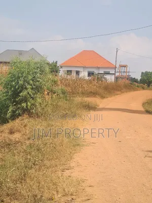 Land for Sale at Mpererwe Mukiti, Buwambo Road (50x100ft)