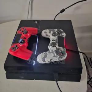 PS4 Standard Entertainment Hub