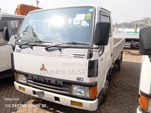 Mitsubishi Canter Mini Truck (1988)