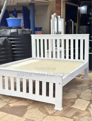 5x6 White Bed / Barcode Bed