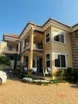 6 Bedroom Bungalow in Kira for Sale - 2