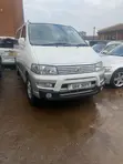 Toyota Regius 1998 White - 3