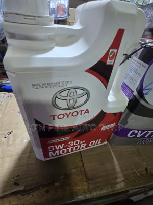 Toyota 5W-30 Genuine Motor Oil