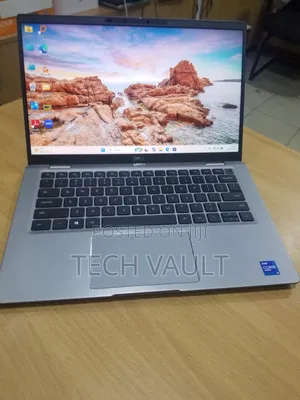 Dell Latitude 7420 Laptop - 11th Gen i5, 16GB RAM, 256GB SSD