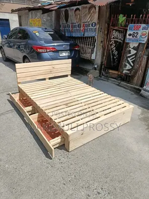 4x6 Pallet Bed Frame with Drawer