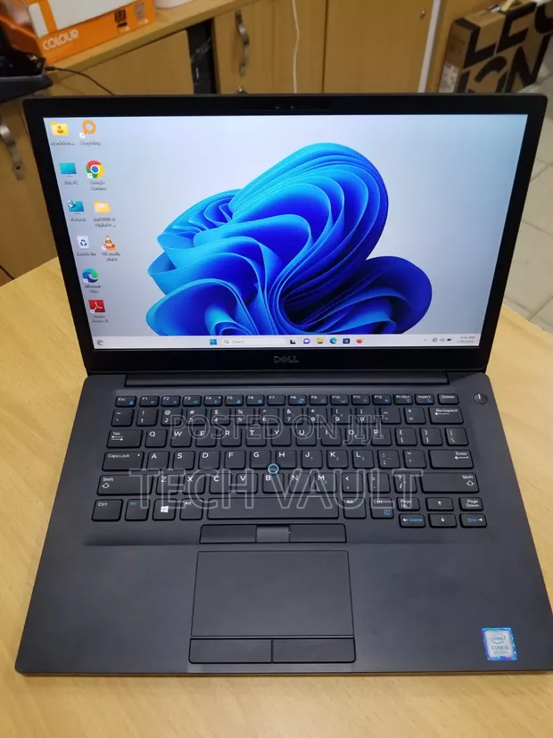 Dell Latitude 7490 Laptop - Core i5, 8GB RAM, 256GB SSD - 1