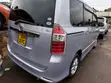 Toyota Noah 2009 Silver - 3