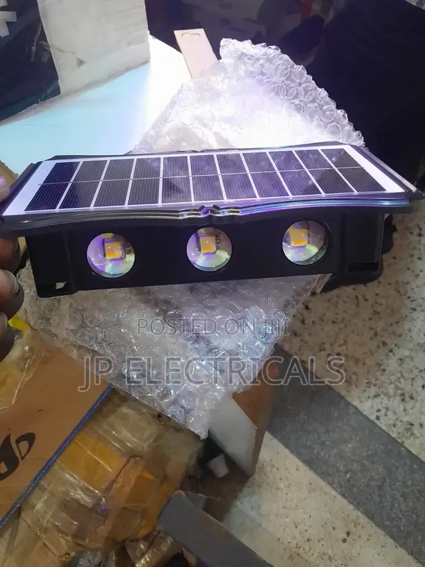 Up and Down 3 Eye Solar Wall Light - 1