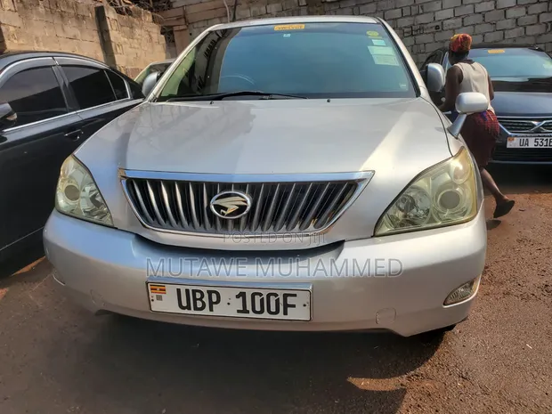 Toyota Harrier 2010 Silver - 1