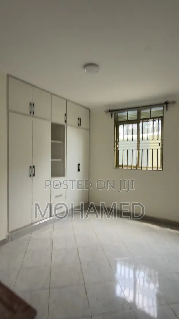 2 Bedroom Flat for Rent in Jomayi, Central Division - 1