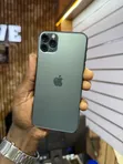 Apple iPhone 11 Pro Max 64GB Green - 1
