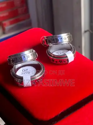 Stainless Steel Spinner Rings with Star Pattern