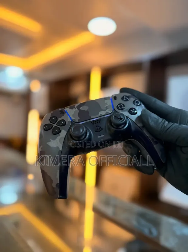PlayStation 5 DualSense Controller - Army Camouflage - 1