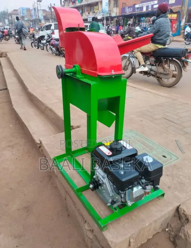 Brand New Petrol Silage & Hay Chopper - 1