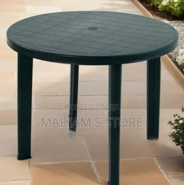 Revello Round Table - Green Diamond Pattern - 1
