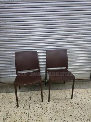 Dust Less Portable Plastic Chairs - Brand New
