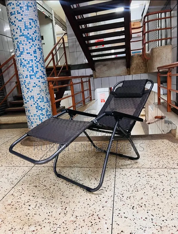 Outdoor Zero Gravity Chair - 1
